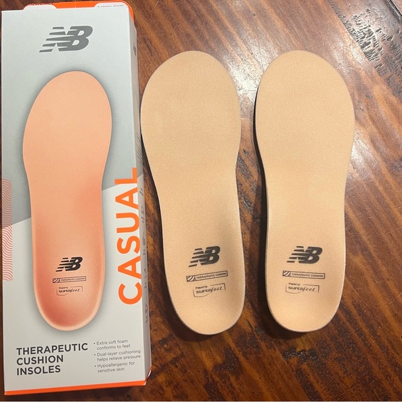 New Balance Therapeutic Cushion Insoles SIZE C (6.5-8) - Picture 3 of 6